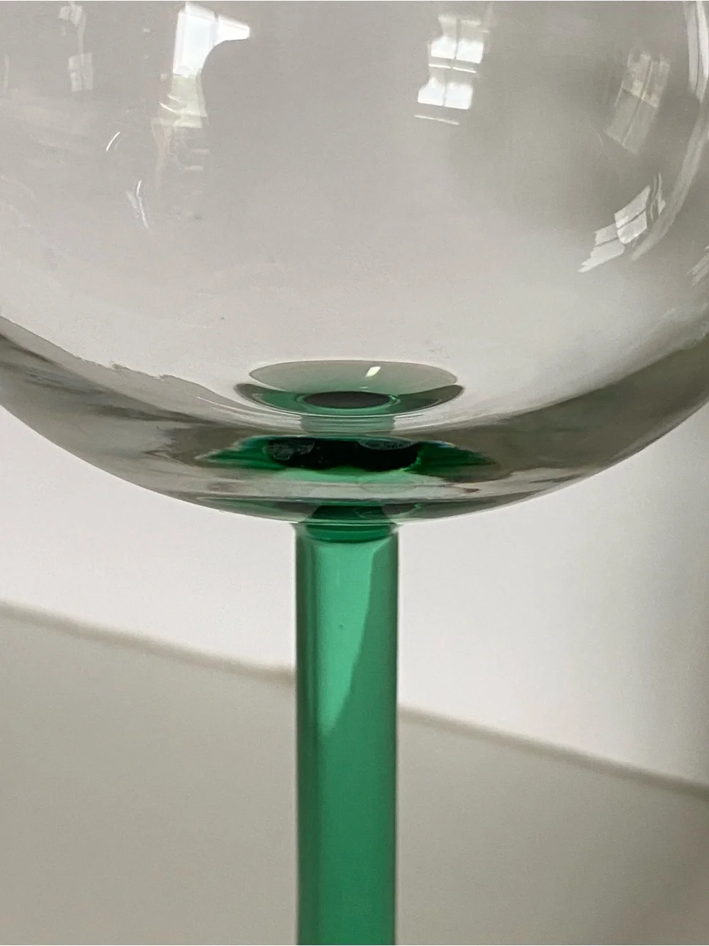 Vintage Luminarc Wine Glass Green Stem Set Of 2 Made In France Mint Cond! 6.25”.